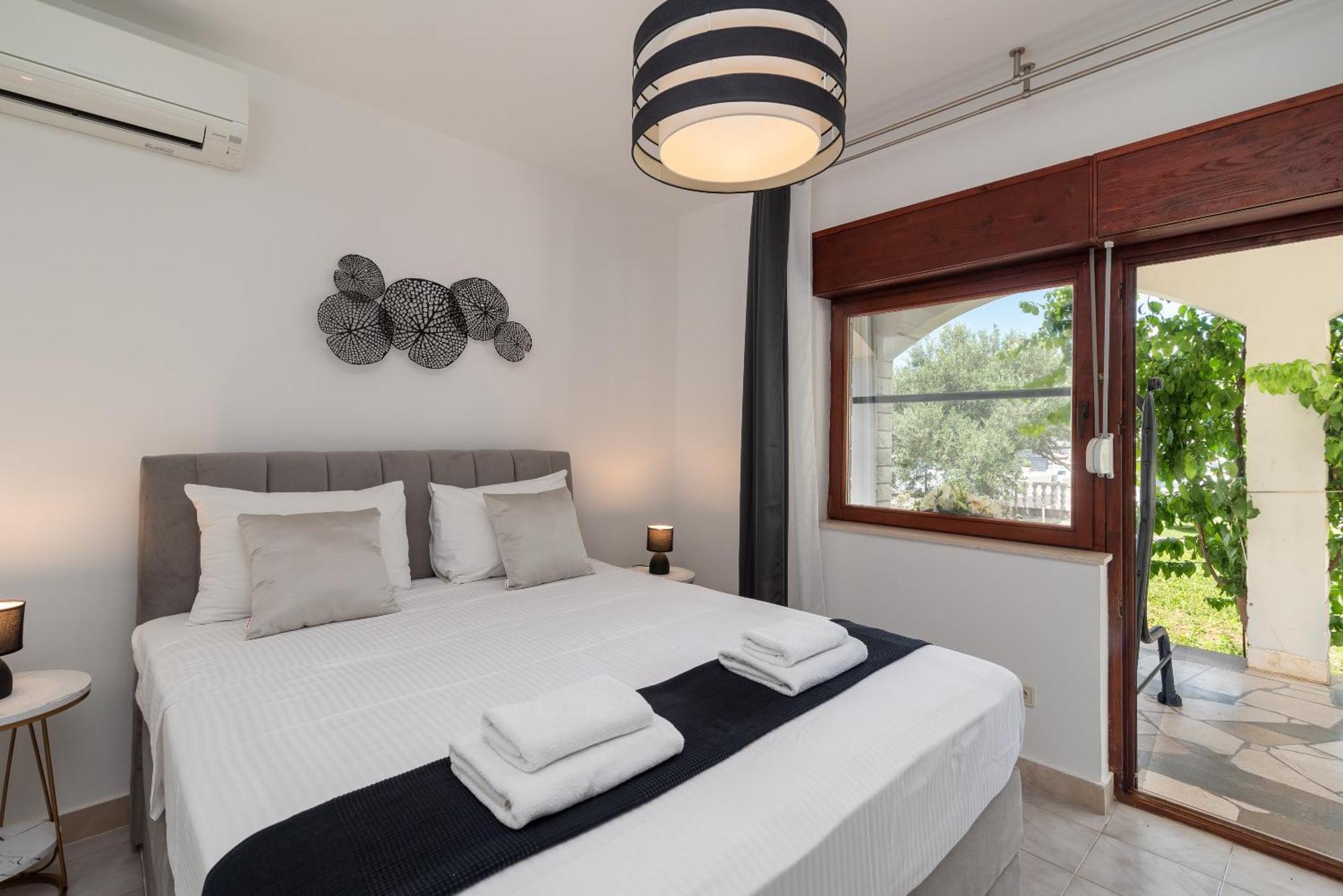 Apartments Bozan โตรกีร์ ห้อง รูปภาพ
